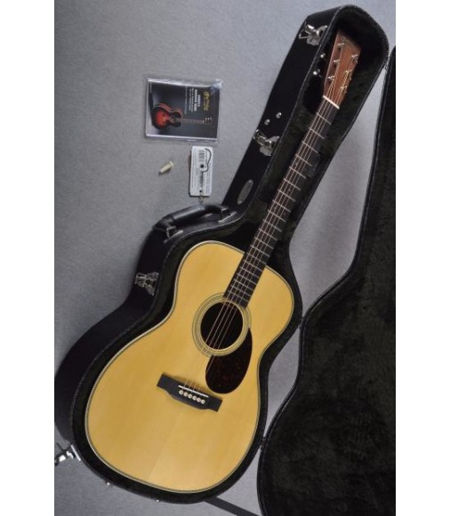 Martin OM28 acoustic guitar 